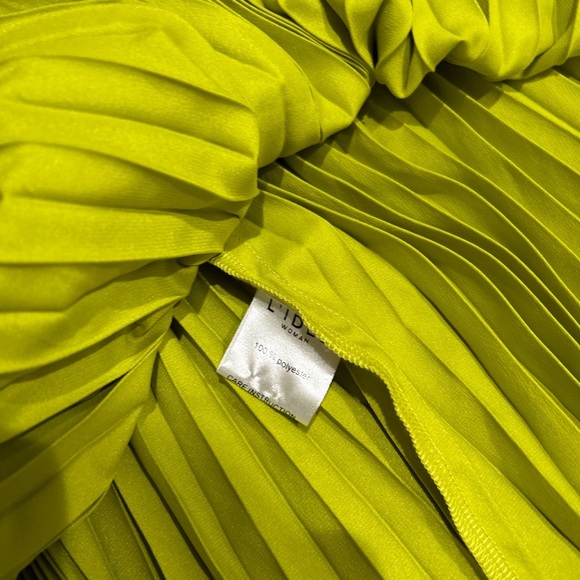 L’idee amour pleated halter mini dress in lime green - Picture 6 of 6